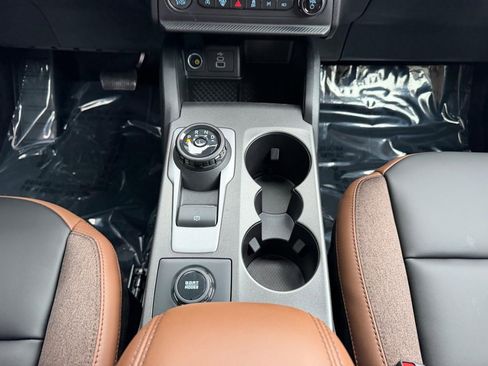 New 2026 Ford Bronco Sport Outer Banks w/ Outer Banks Tech Package+ AWD/4WD image 16