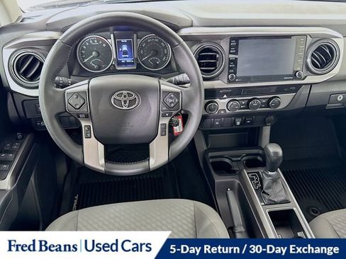 Used 2022 Toyota Tacoma SR5 image 21