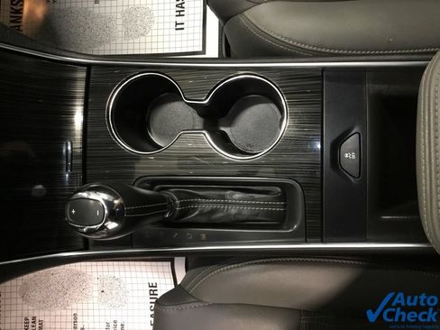 Used 2016 Chevrolet Impala LT FWD image 50