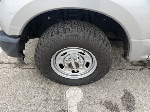 Used 2020 Ford F250 XL image 7