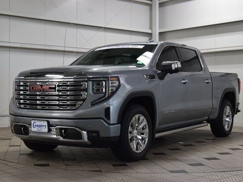 Used 2024 GMC Sierra 1500 Denali w/ Technology Package image 3
