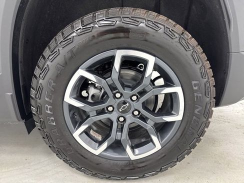 New 2026 Chevrolet Equinox ACTIV image 36