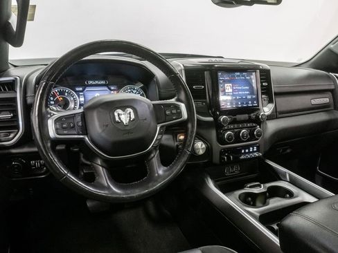 Used 2020 RAM 1500 Laramie w/ Sport Appearance Package AWD/4WD image 8