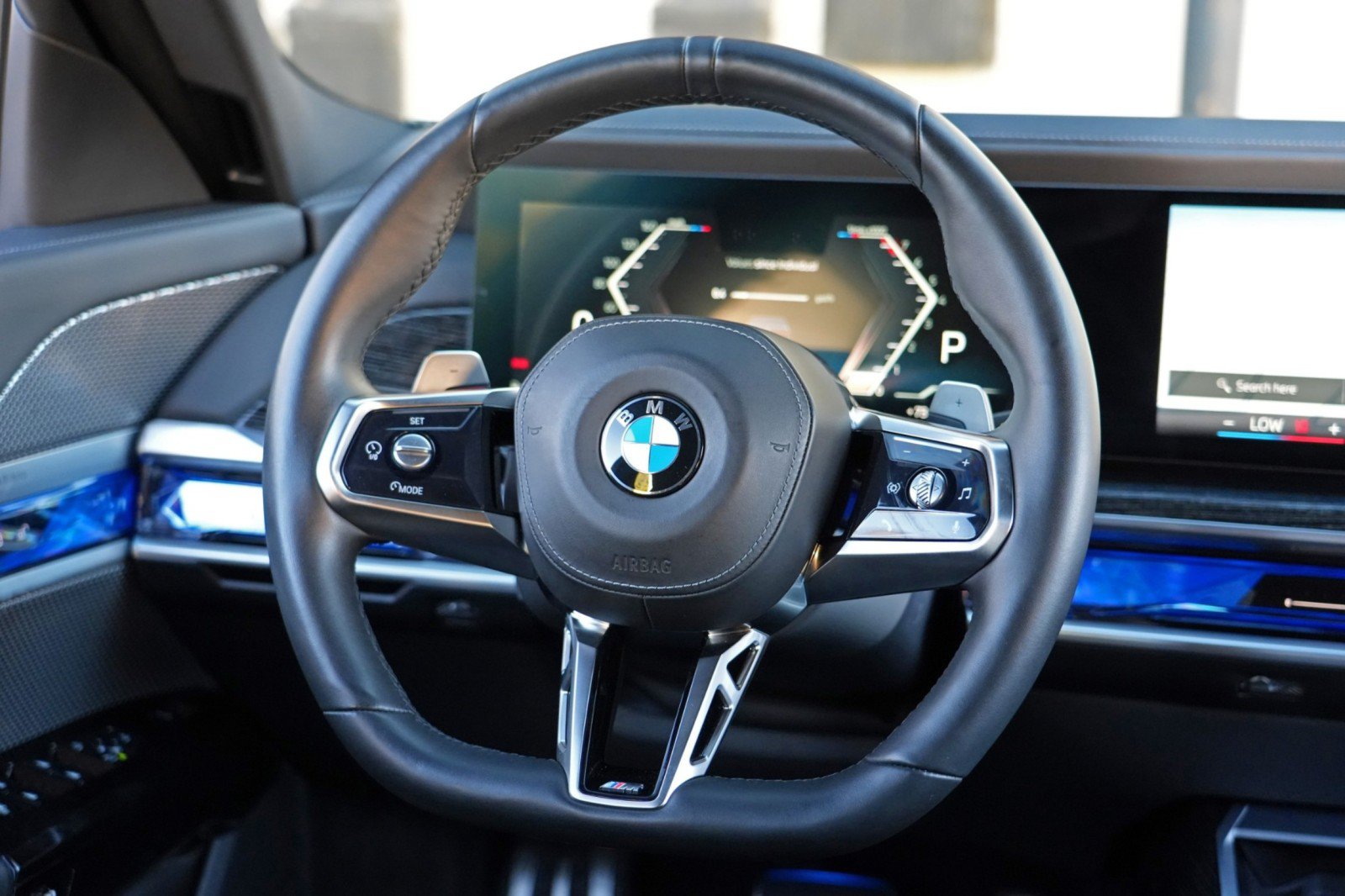 Used 2023 BMW 740i RWD image 22
