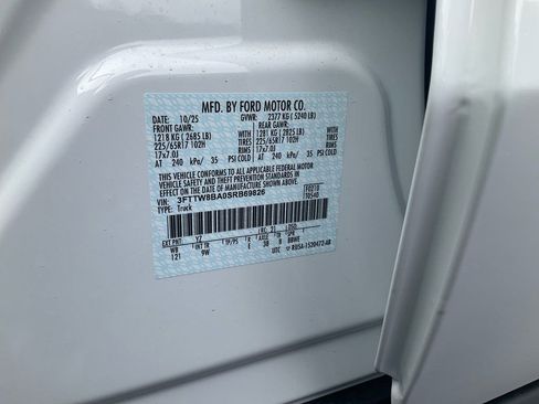 New 2025 Ford Maverick XL w/ Equipment Group 102A image 18