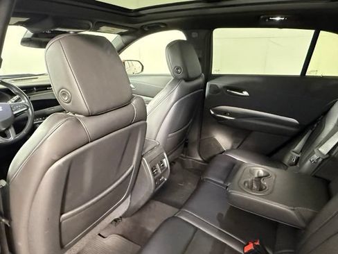 Used 2020 Cadillac XT4 Premium Luxury AWD/4WD image 25