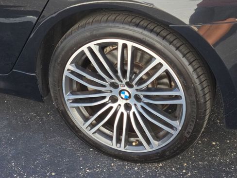 Used 2018 BMW 530i xDrive 530i xDrive image 13