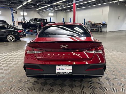 Used 2026 Hyundai Elantra Sport FWD image 10