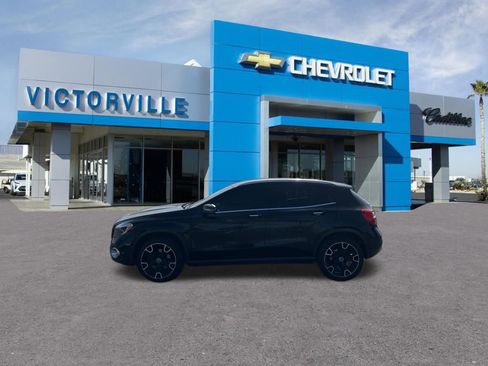 Used 2020 Mercedes-Benz GLA 250 4MATIC image 8