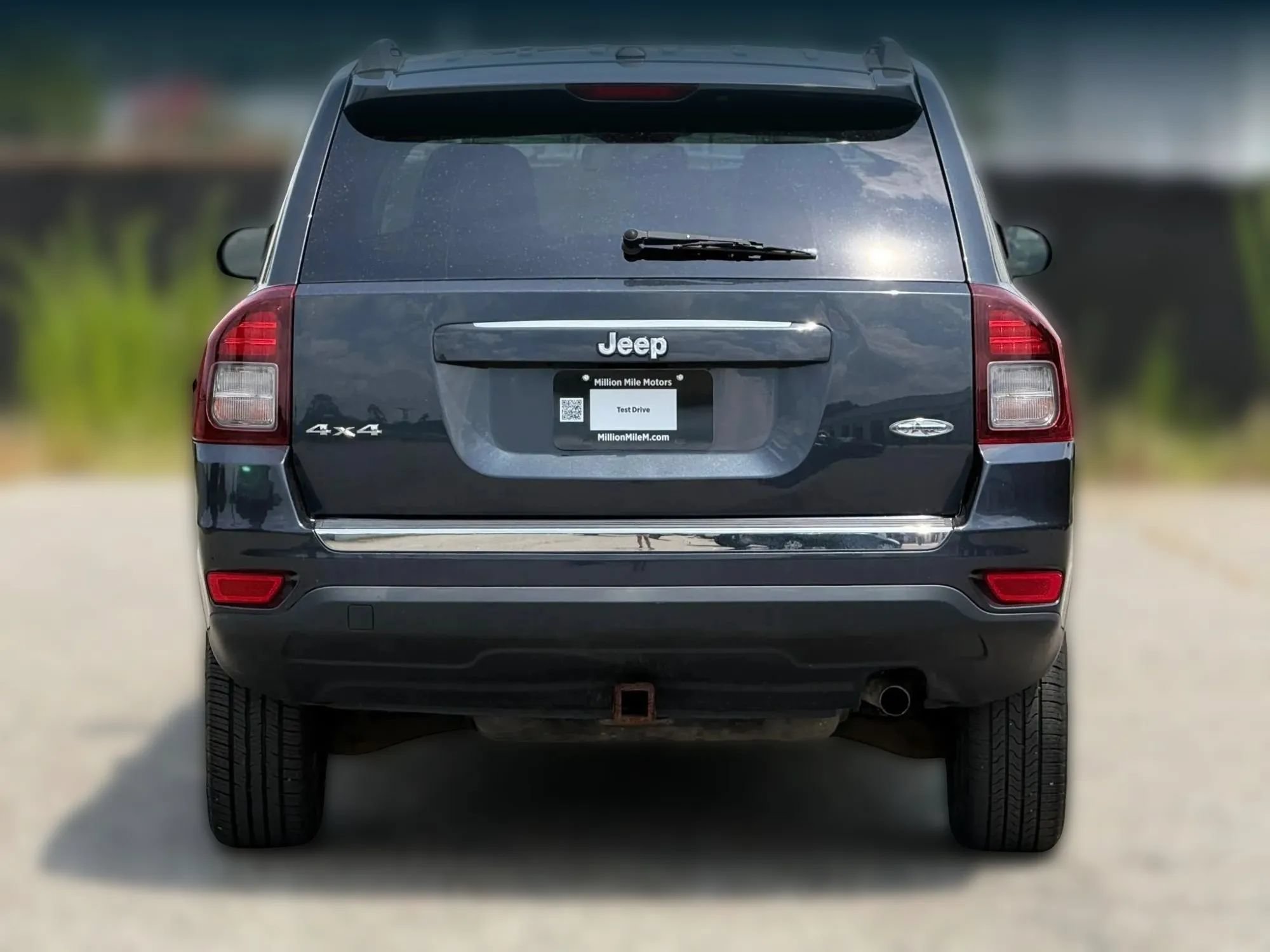 Used 2015 Jeep Compass High Altitude AWD/4WD image 4