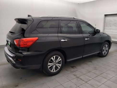 Used 2020 Nissan Pathfinder S image 10