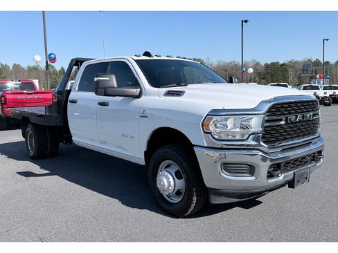 Used 2024 RAM 3500 SLT w/ Quick Order Package 2YG SLT image 2