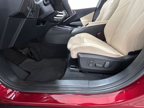 Used 2025 BMW X3 xDrive30i w/ Premium Package image 29