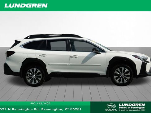 Used 2024 Subaru Outback Limited AWD/4WD image 2