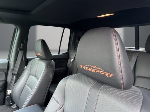 Used 2025 Honda Ridgeline TrailSport image 14