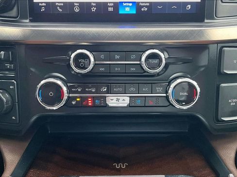 Certified 2024 Ford F350 King Ranch image 32