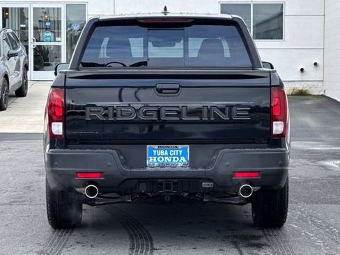 New 2026 Honda Ridgeline Black Edition image 5