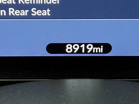 Used 2024 Honda Prologue Touring image 15