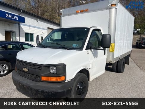 Used 2012 Chevrolet Express 3500 image 1