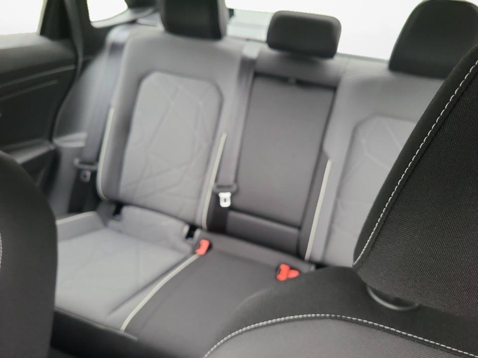 Used 2025 Volkswagen Jetta Sport FWD image 12