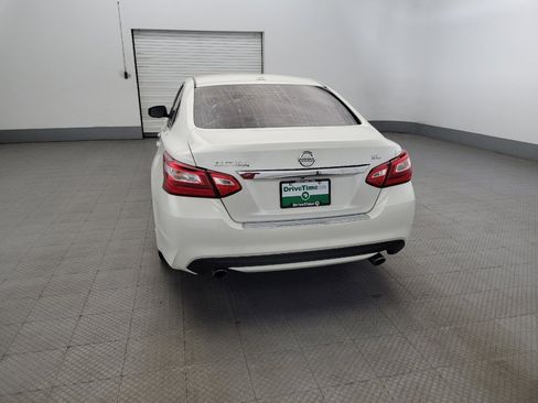 Used 2017 Nissan Altima 2.5 SL image 6
