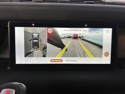 Used 2020 Land Rover Defender 110 S image 37