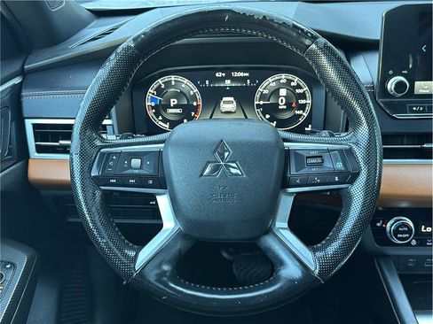 Used 2022 Mitsubishi Outlander SEL image 21