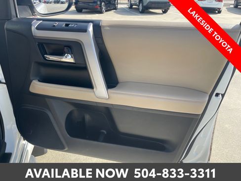 Used 2015 Toyota 4Runner Limited RWD image 17