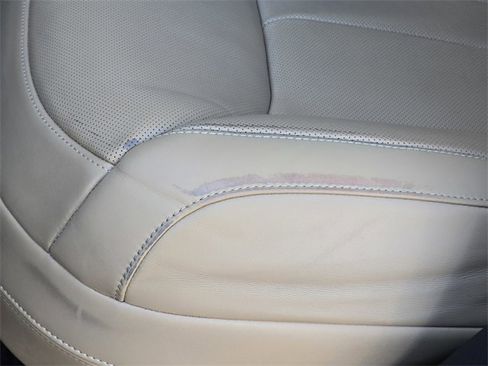 Used 2023 Land Rover Range Rover Sport SE image 32