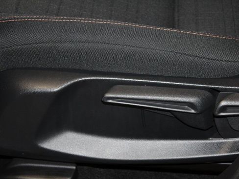 Used 2025 Honda HR-V Sport image 13