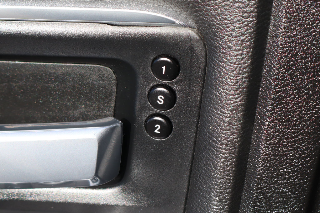 Used 2024 RAM 2500 Laramie w/ Sport Appearance Package AWD/4WD image 19