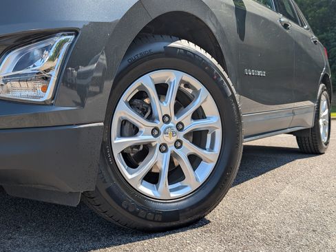 Used 2020 Chevrolet Equinox LT FWD image 34