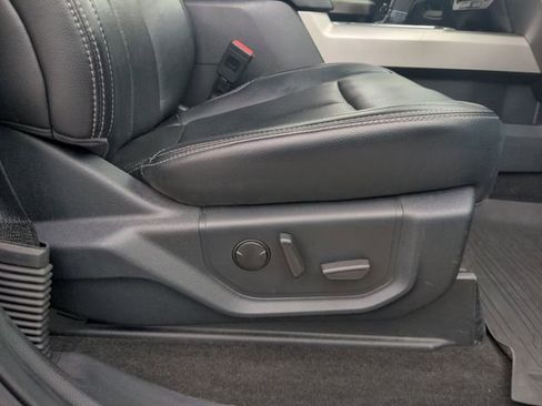 Certified 2020 Ford F150 Lariat image 24