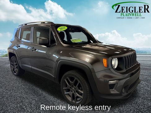 Used 2021 Jeep Renegade Latitude AWD/4WD image 7
