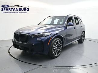 Used 2025 BMW X5 xDrive40i w/ M Sport Package AWD/4WD video 3
