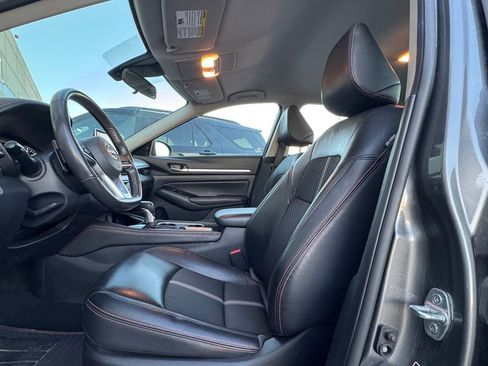 Used 2024 Nissan Altima 2.5 SR image 20