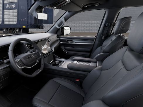 New 2026 Jeep Grand Wagoneer 2WD image 22