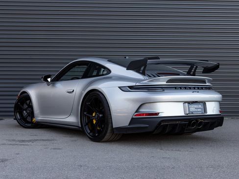 Certified 2024 Porsche 911 GT3 image 3