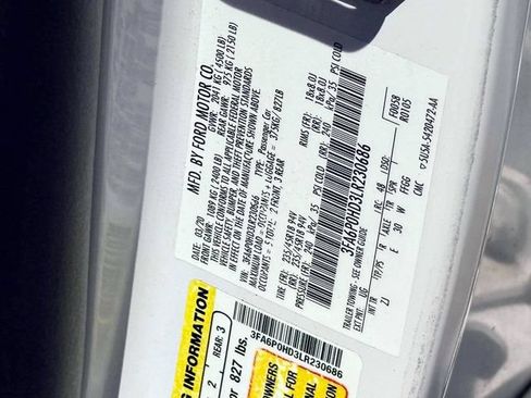 Used 2020 Ford Fusion SE w/ Equipment Group 151A FWD image 20