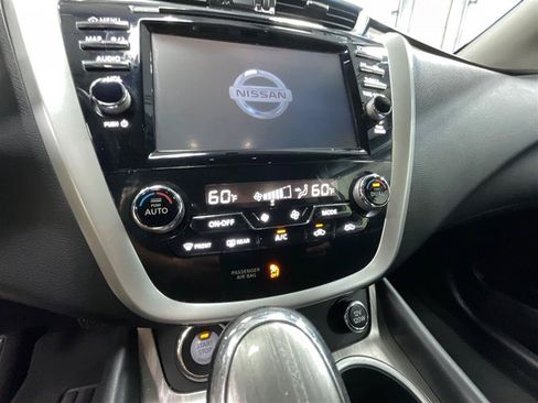 Used 2015 Nissan Murano SV FWD image 16