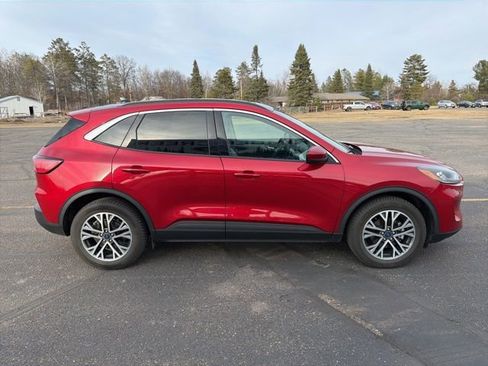 Used 2020 Ford Escape SEL image 6