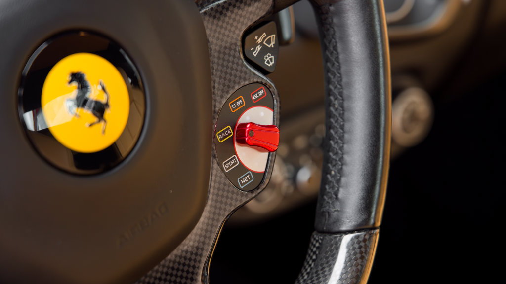 Certified 2013 Ferrari 458 Italia Coupe RWD image 18
