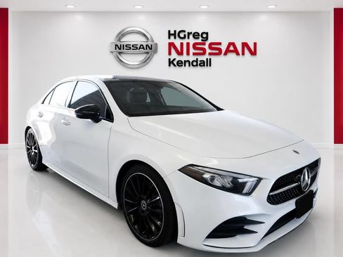 Used 2020 Mercedes-Benz A 220 image 3