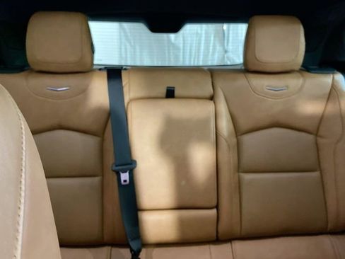 Used 2023 Cadillac XT4 Premium Luxury image 13