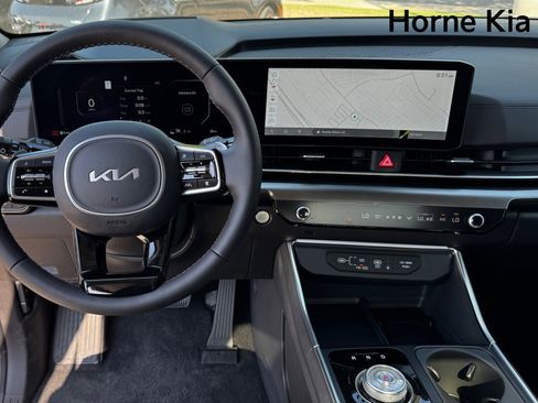 New 2026 Kia Carnival SX Prestige image 13