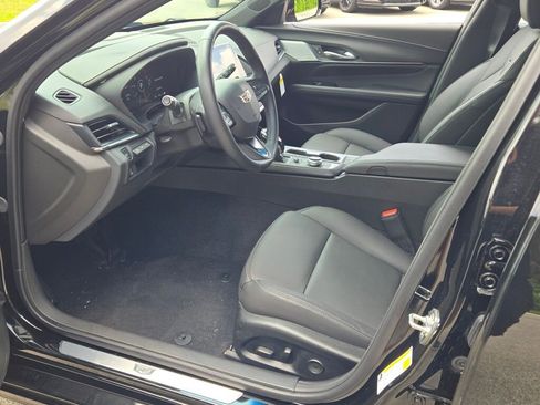 New 2025 Cadillac CT4 Premium Luxury image 25