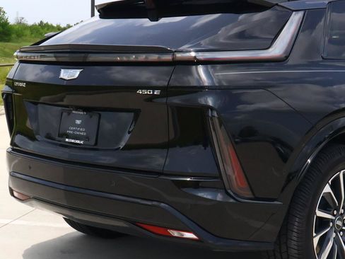 Certified 2024 Cadillac Lyriq Sport RWD image 11