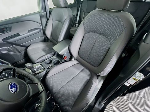 Used 2025 Subaru Forester Premium w/ Convenience Package #2 image 20