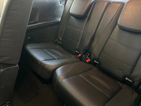 Used 2025 Mercedes-Benz GLS 450 4MATIC image 17
