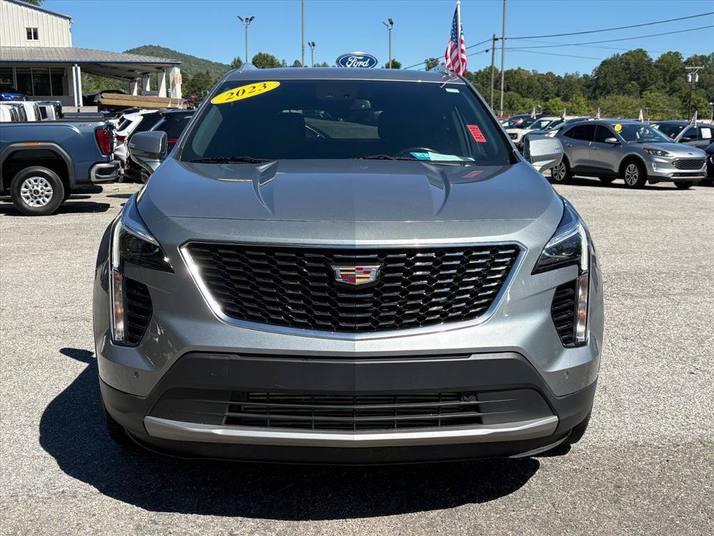 Used 2023 Cadillac XT4 Premium Luxury AWD/4WD image 2